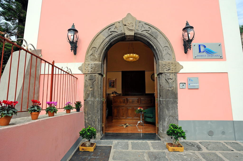 Domus Aequana Bed and Breakfast Vico Equense Buitenkant foto