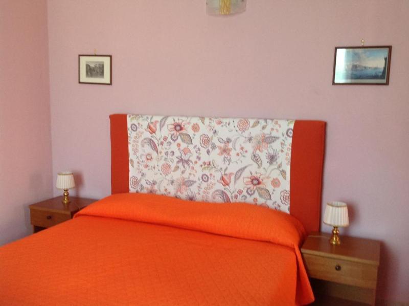 Domus Aequana Bed and Breakfast Vico Equense Buitenkant foto